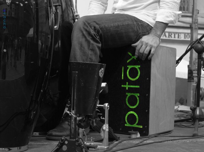 CONTACTO/CONTACT - Patax